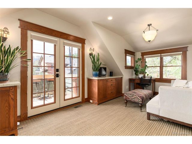12 N 17th St, Colorado Springs, CO 80904