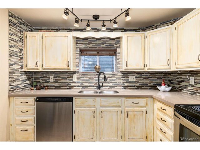 12 N 17th St, Colorado Springs, CO 80904