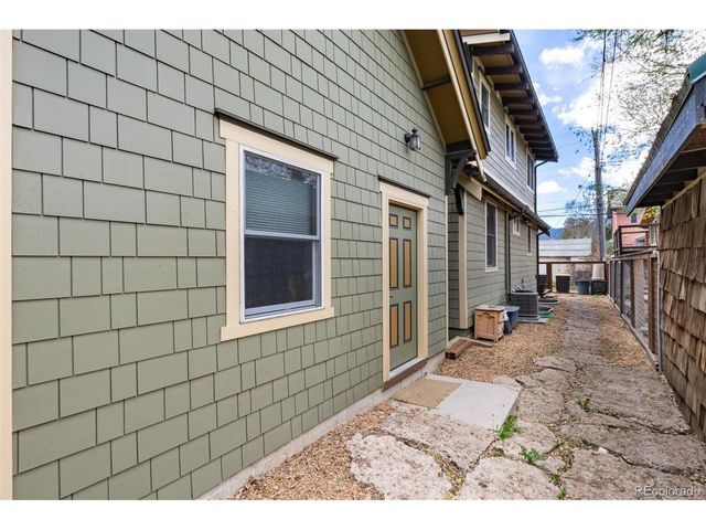 12 N 17th St, Colorado Springs, CO 80904