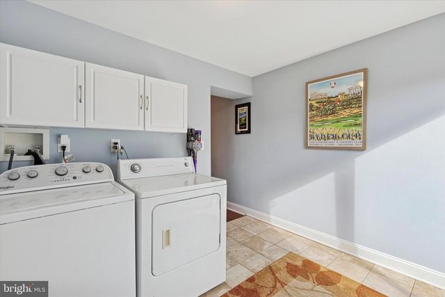 253 HERMITAGE ST, Philadelphia, PA 19127