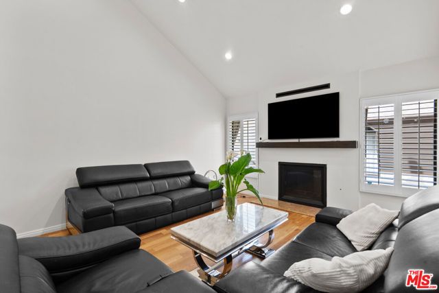 15050 Sherman Way 166, Van Nuys (los Angeles), CA 91405