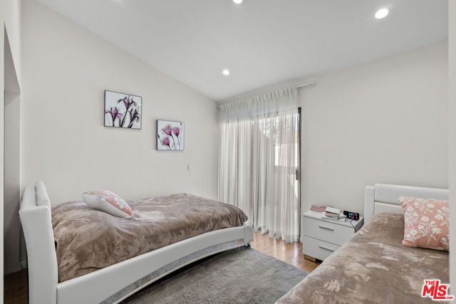 15050 Sherman Way 166, Van Nuys (los Angeles), CA 91405