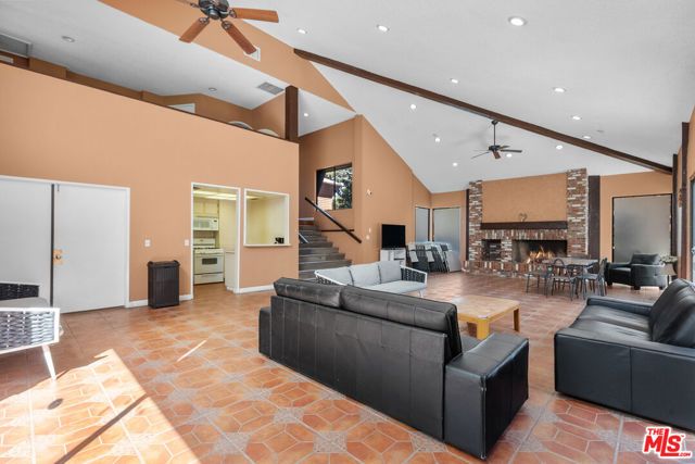 15050 Sherman Way 166, Van Nuys (los Angeles), CA 91405