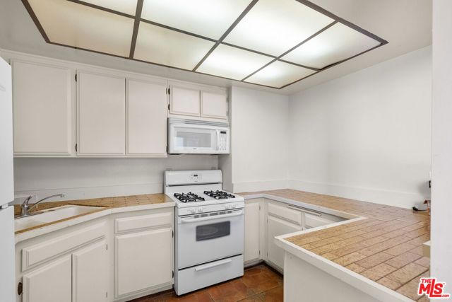 15050 Sherman Way 166, Van Nuys (los Angeles), CA 91405