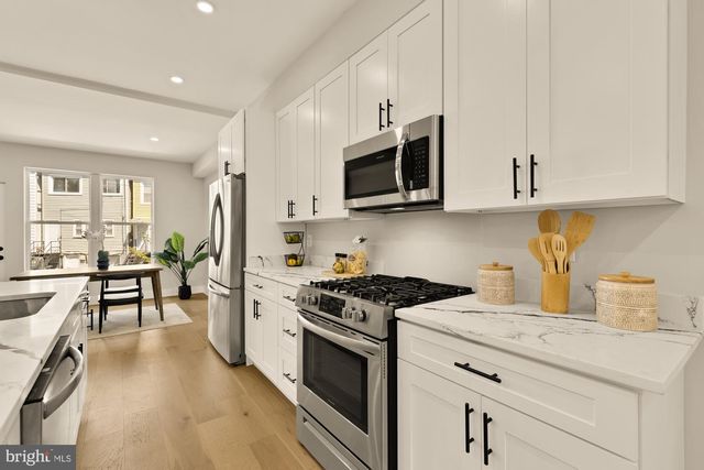 815 MARIETTA PL NW, Washington, DC 20011