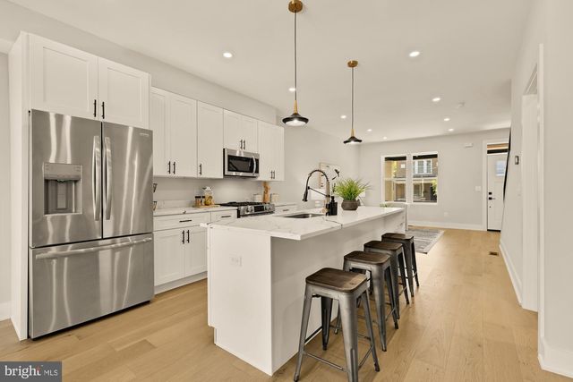 815 MARIETTA PL NW, Washington, DC 20011