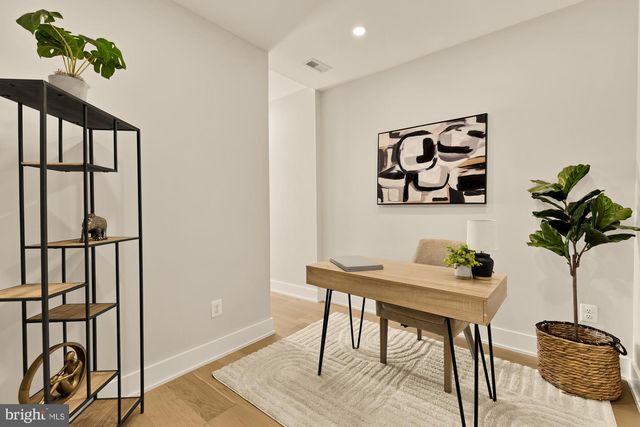 815 MARIETTA PL NW, Washington, DC 20011