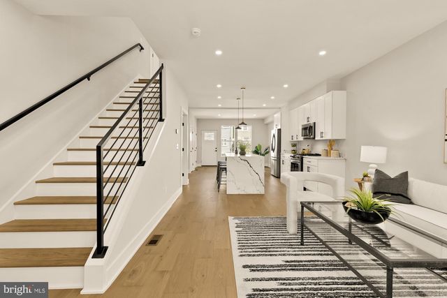 815 MARIETTA PL NW, Washington, DC 20011