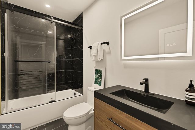 815 MARIETTA PL NW, Washington, DC 20011