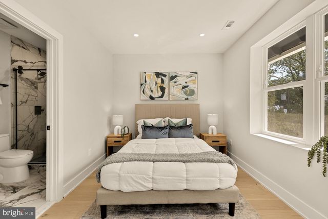 815 MARIETTA PL NW, Washington, DC 20011