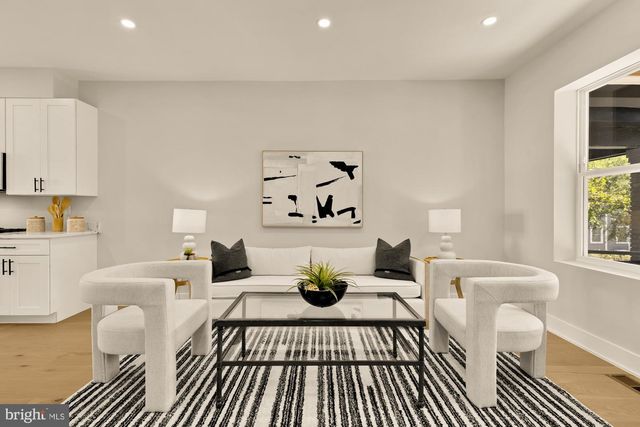 815 MARIETTA PL NW, Washington, DC 20011