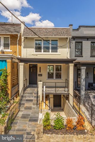 815 MARIETTA PL NW, Washington, DC 20011