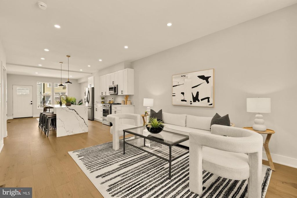 815 MARIETTA PL NW, Washington, DC 20011