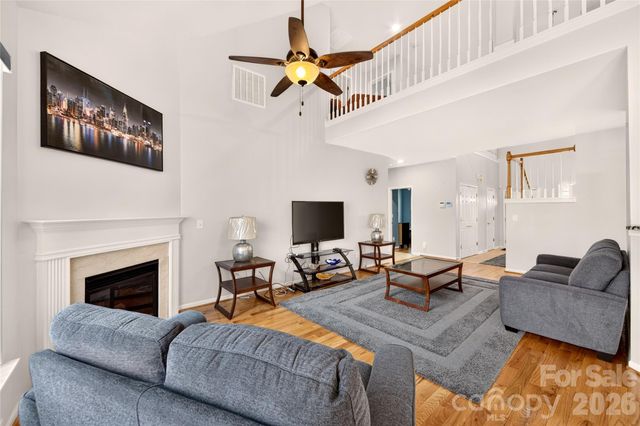 9907 Porta Ferry Drive, Charlotte, NC 28213
