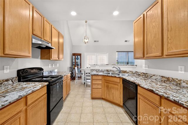 9907 Porta Ferry Drive, Charlotte, NC 28213