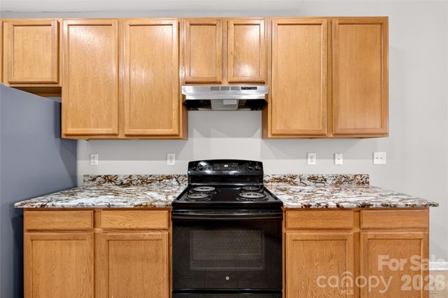9907 Porta Ferry Drive, Charlotte, NC 28213