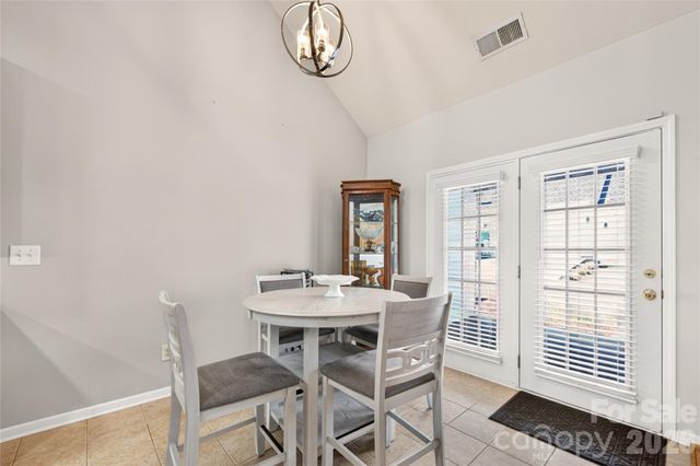 9907 Porta Ferry Drive, Charlotte, NC 28213