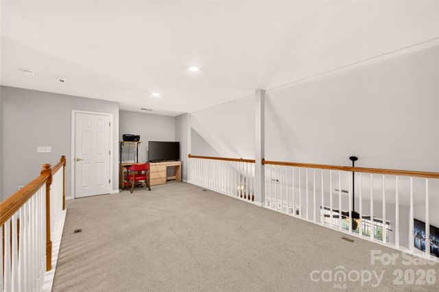 9907 Porta Ferry Drive, Charlotte, NC 28213