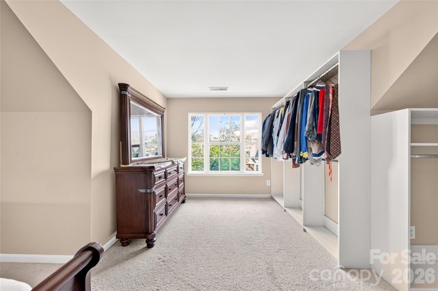 9907 Porta Ferry Drive, Charlotte, NC 28213