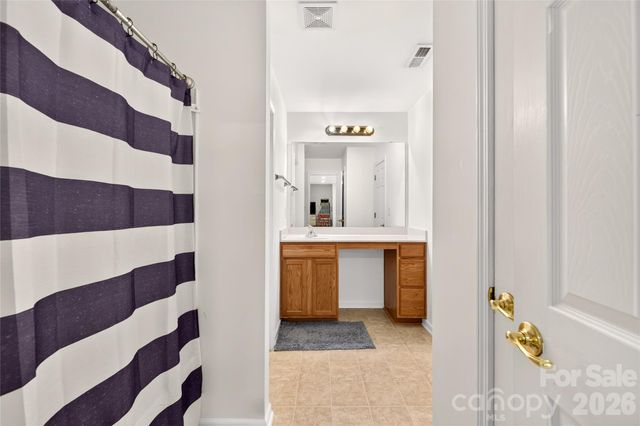 9907 Porta Ferry Drive, Charlotte, NC 28213