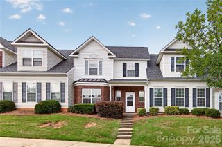 9907 Porta Ferry Drive, Charlotte, NC 28213