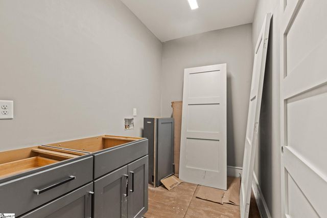 2032 Ivy Cottage Path, Boiling Springs, SC 29316