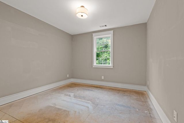 2032 Ivy Cottage Path, Boiling Springs, SC 29316