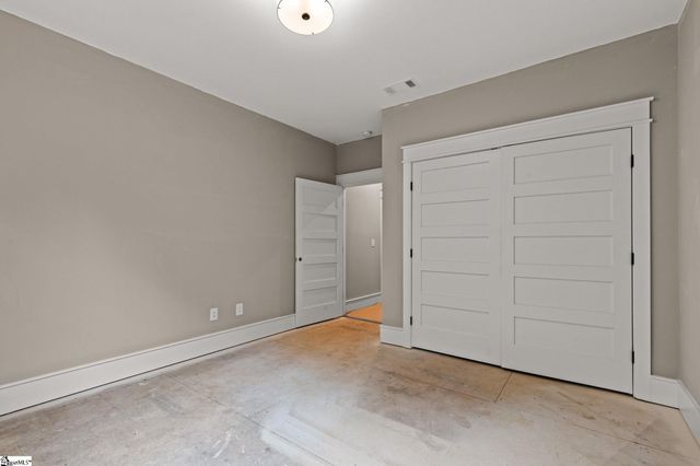 2032 Ivy Cottage Path, Boiling Springs, SC 29316