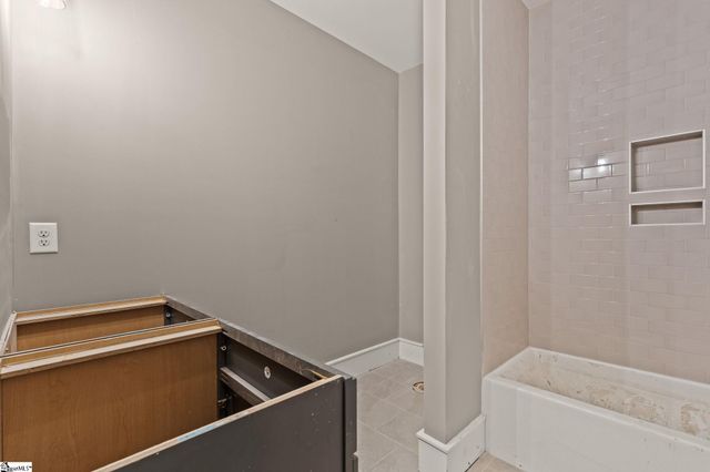 2032 Ivy Cottage Path, Boiling Springs, SC 29316