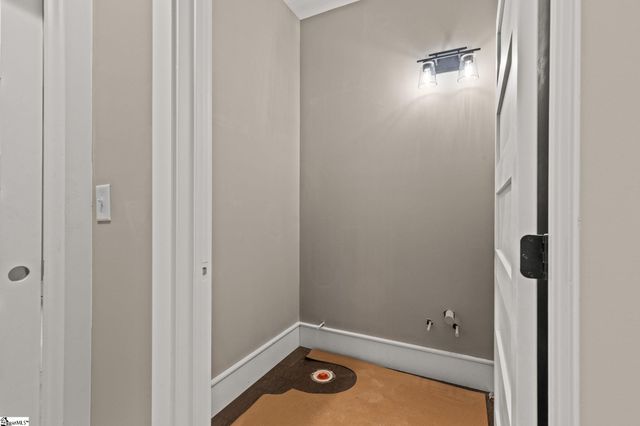 2032 Ivy Cottage Path, Boiling Springs, SC 29316