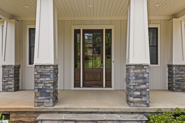 2032 Ivy Cottage Path, Boiling Springs, SC 29316