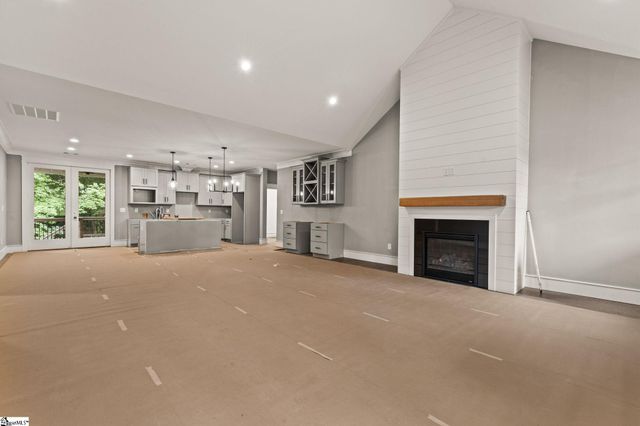 2032 Ivy Cottage Path, Boiling Springs, SC 29316