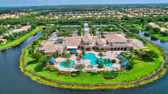 7136 Corning Circle, Boynton Beach, FL 33437