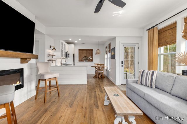 12636 Point Drive, Gowen, MI 49326