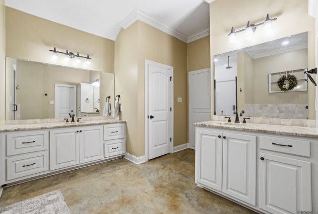 7735 Castello Rd, Ethel, LA 70730