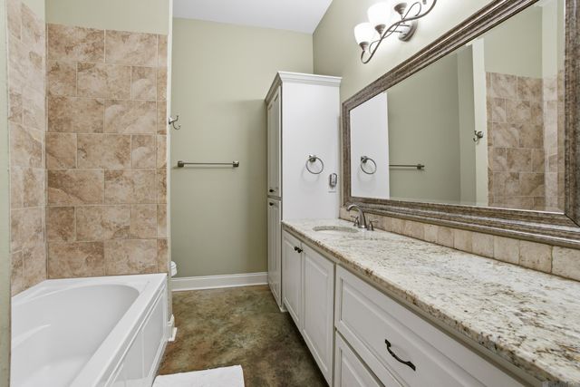 7735 Castello Rd, Ethel, LA 70730