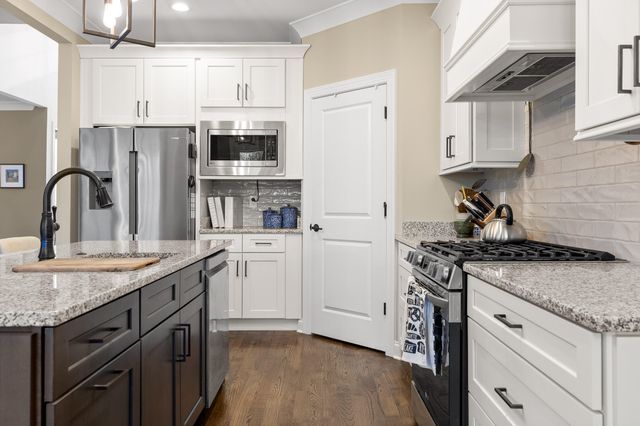 5962 Cashmere Lane, Harrison, TN 37341