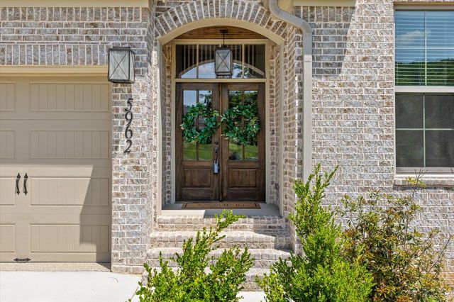 5962 Cashmere Lane, Harrison, TN 37341