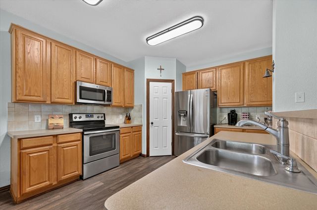 16157 Cowboy Trail, Fort Worth, TX 76247