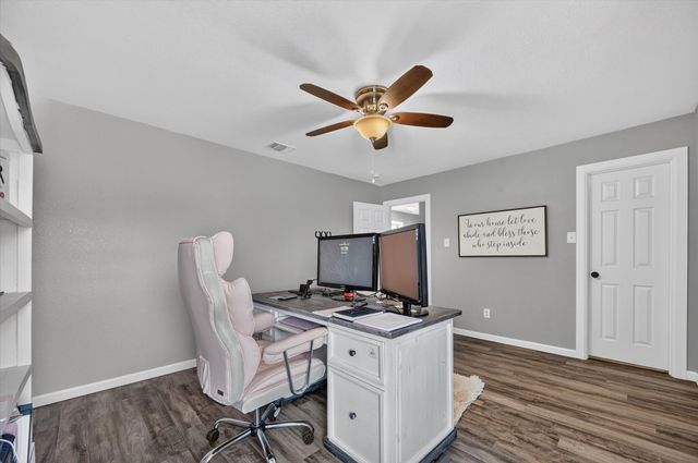 16157 Cowboy Trail, Fort Worth, TX 76247