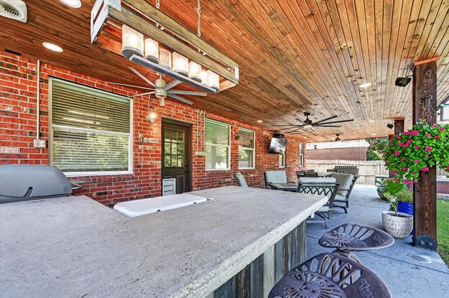 16157 Cowboy Trail, Fort Worth, TX 76247