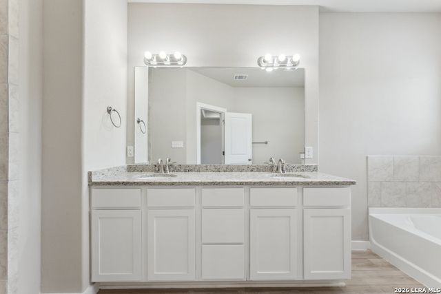 21503 Sir Walter Ln, San Antonio, TX 78256