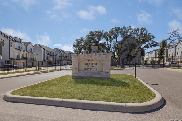 21503 Sir Walter Ln, San Antonio, TX 78256