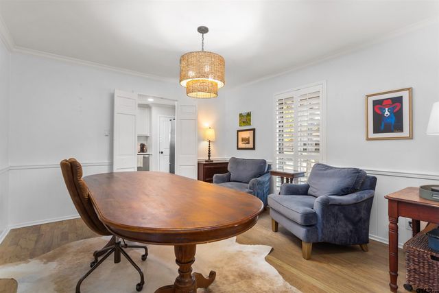 1506 Devonshire Dr, Tyler, TX 75703