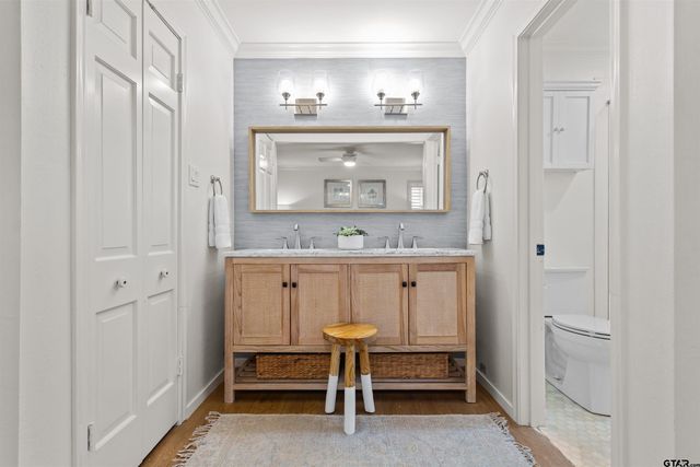 1506 Devonshire Dr, Tyler, TX 75703