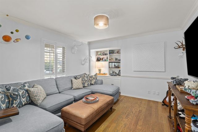 1506 Devonshire Dr, Tyler, TX 75703