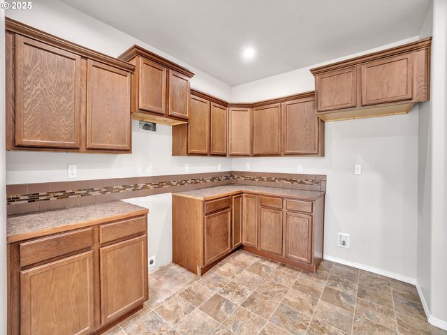 21425 SAVAGE Rd, Sheridan, OR 97378