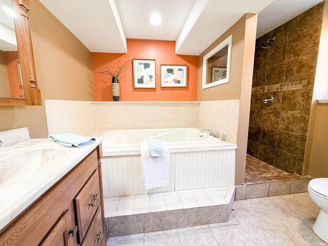 29083 Driftwood Drive, Elkhart, IN 46516