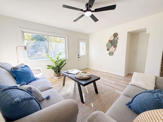 29083 Driftwood Drive, Elkhart, IN 46516