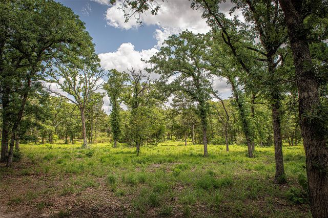 914 Sand Hills RD, Red Rock, TX 78662